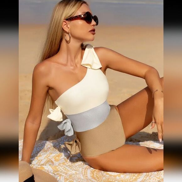 New Bow Color Block Striped One Shoulder Swimsuit - Picture 4 of 12